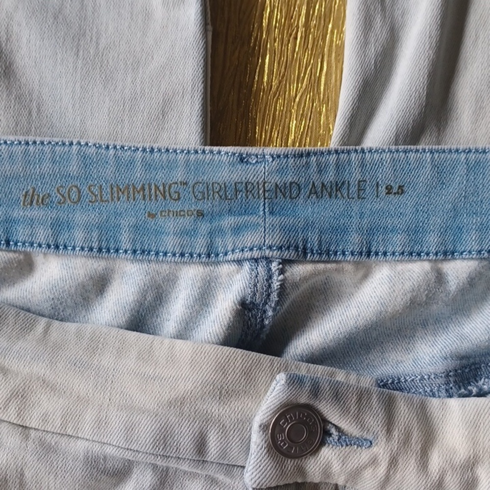 Chico's Light Blue Patchwork Ankle Jeans - Picture 5 of 9